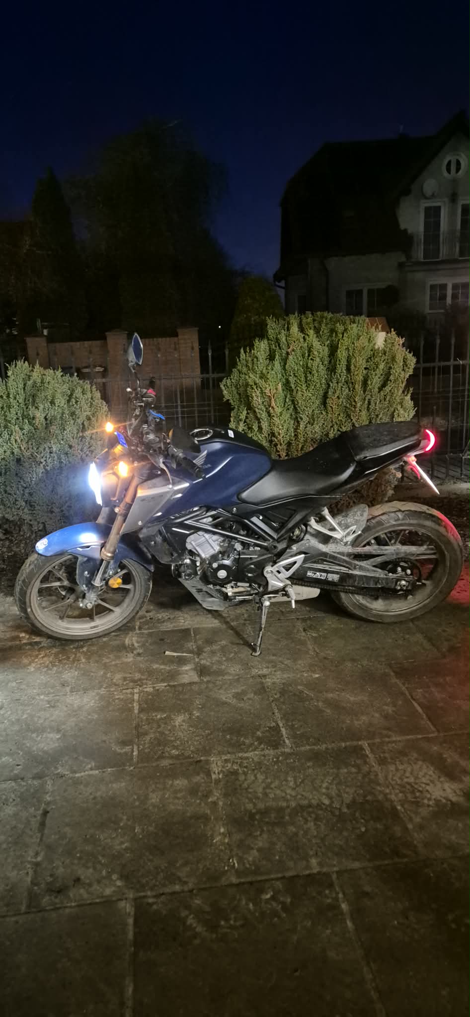 Honda CB 125 Neo Sports Café ABS (2021)